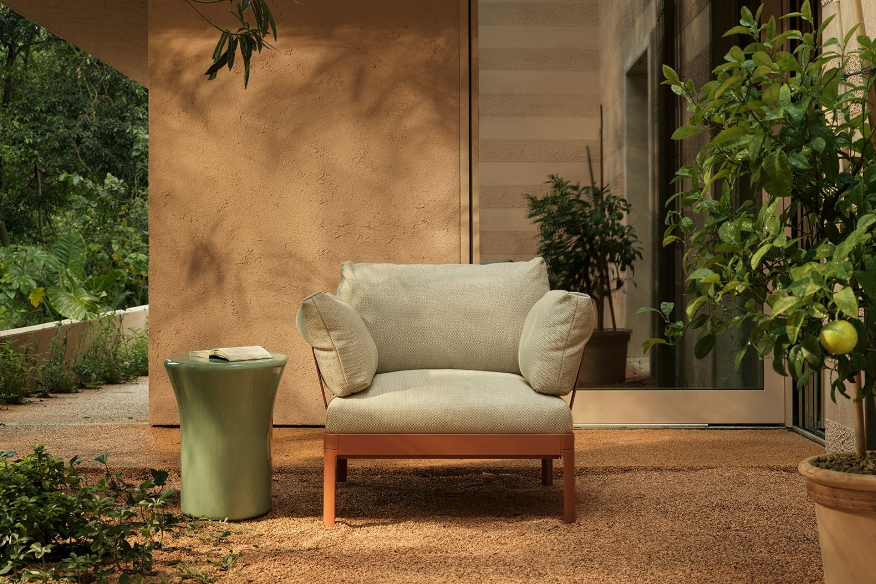 Outdoor_MEUBILI_Kristalia_BRIONI_Landscape_10x15(1)